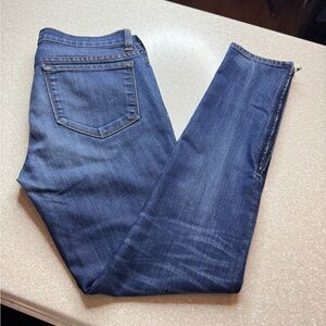 J Brand Denim Jeans. “ The Deal Skinny” High Tide. Low-Rise (29-30”)